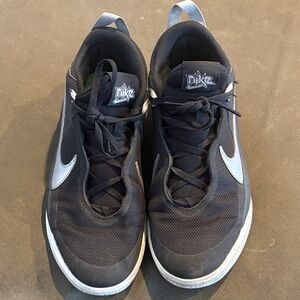 Nike Black and silver Sneakers